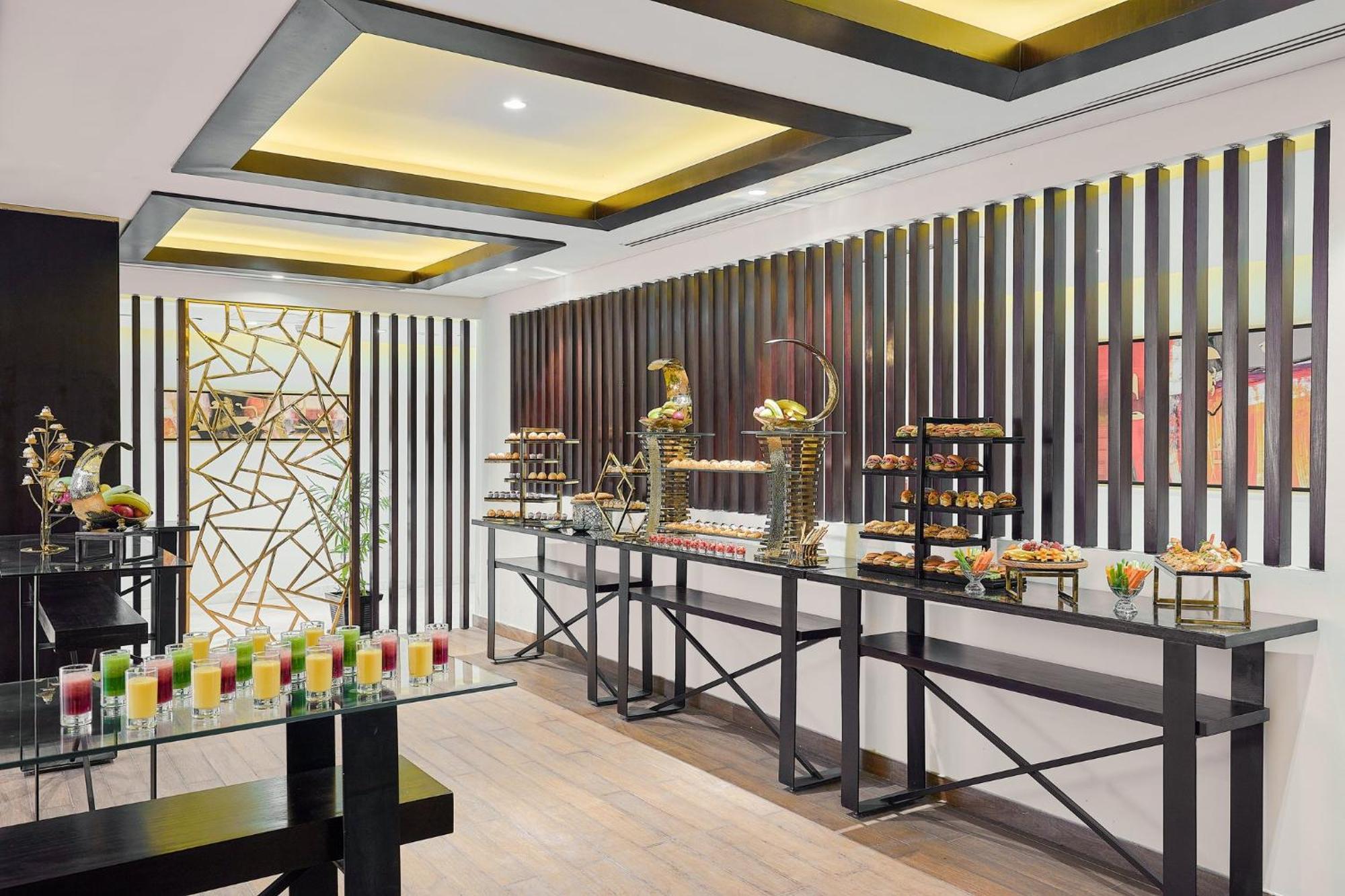 开罗马迪假日酒店 外观 照片